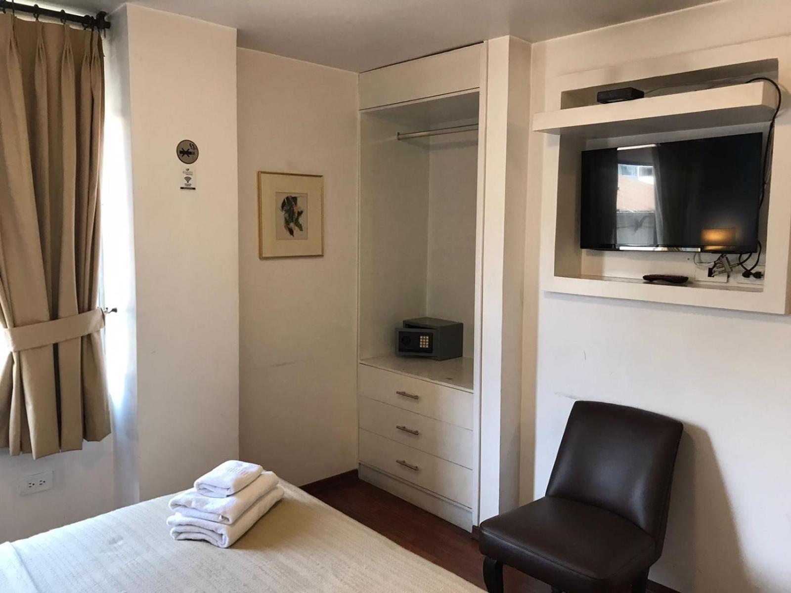 Filatelia Suites & Travel Quito Exterior photo
