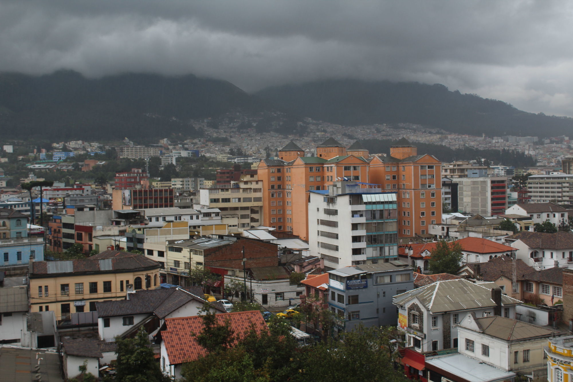 Filatelia Suites & Travel Quito Exterior photo